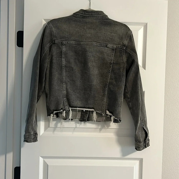 Vervet washed black distressed jean jacket - Picture 7 of 8